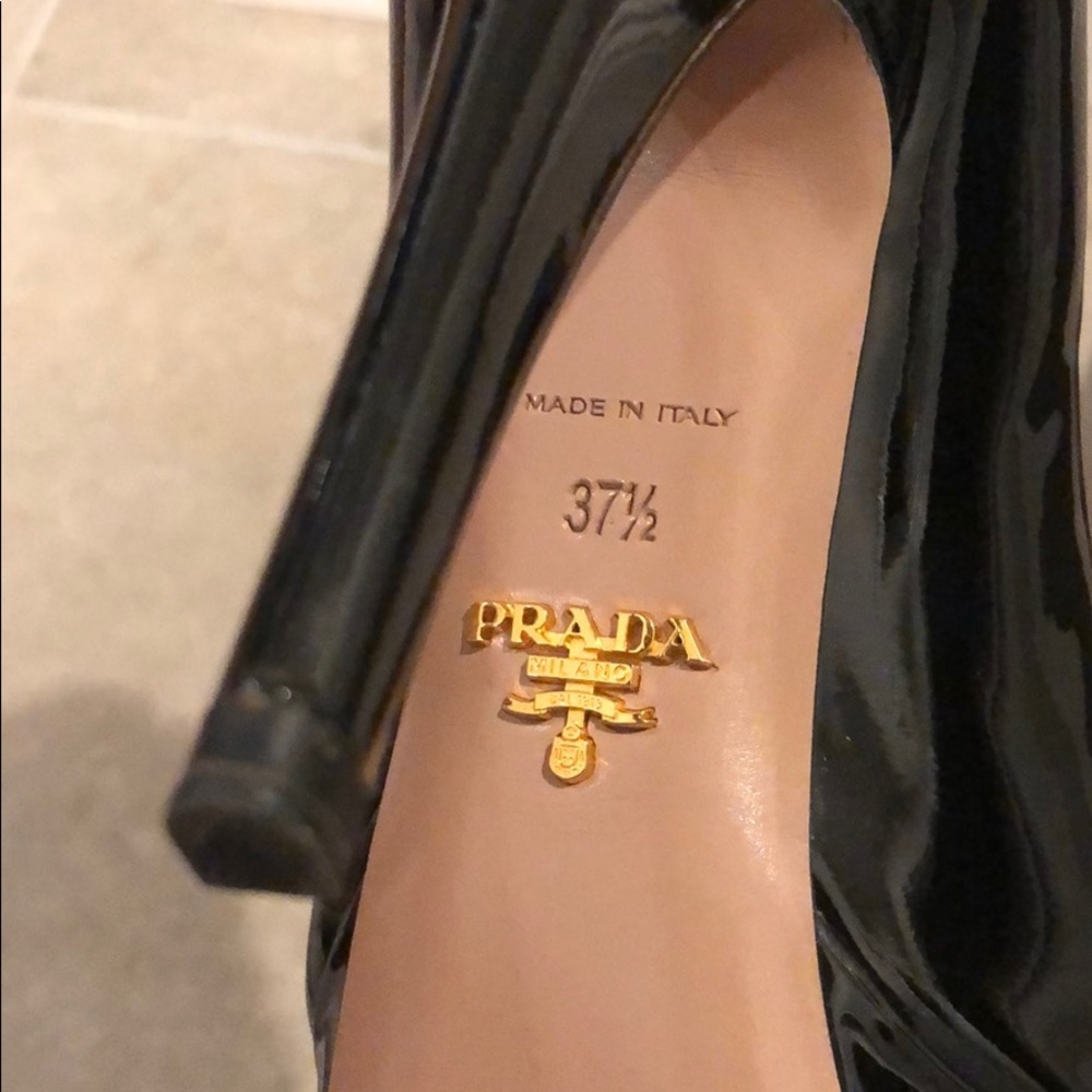 Authentic Prada Vernice Basic Patent Nero 37.5 - image 6